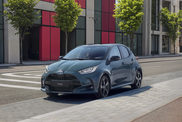 Toyota Yaris szara